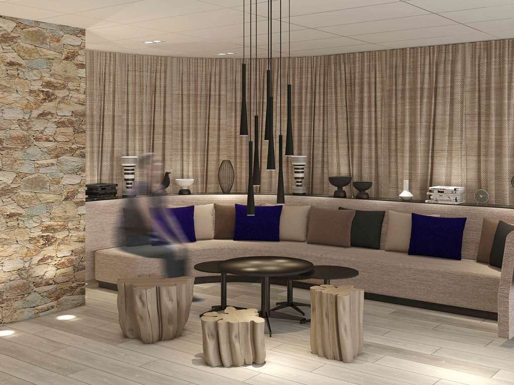 Hotel Mercure & Bastia 4*