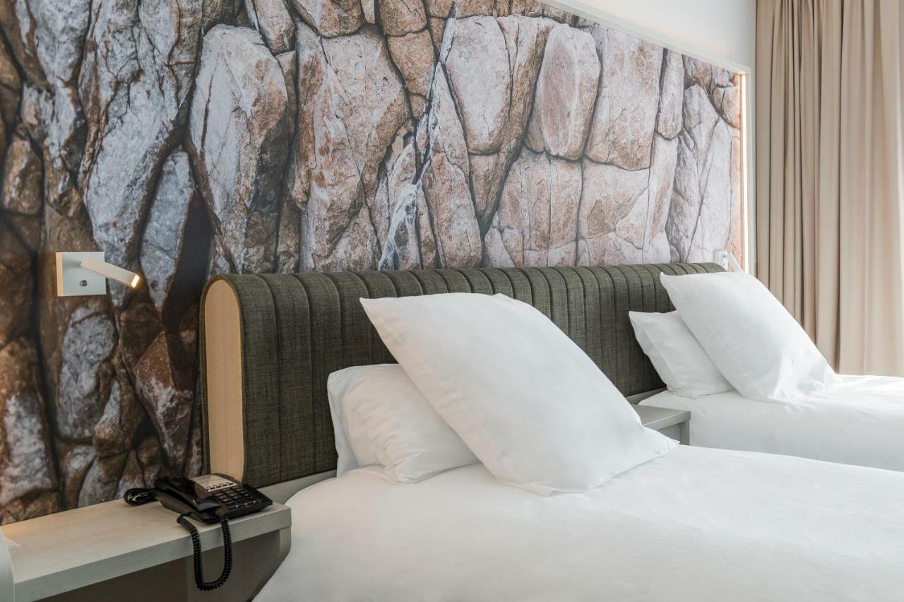Mercure & Bastia 4*